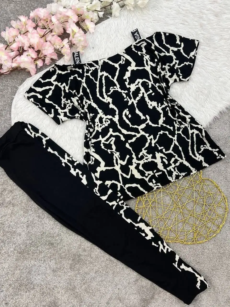 ☘نام: ست بلیز شلوار هامون
