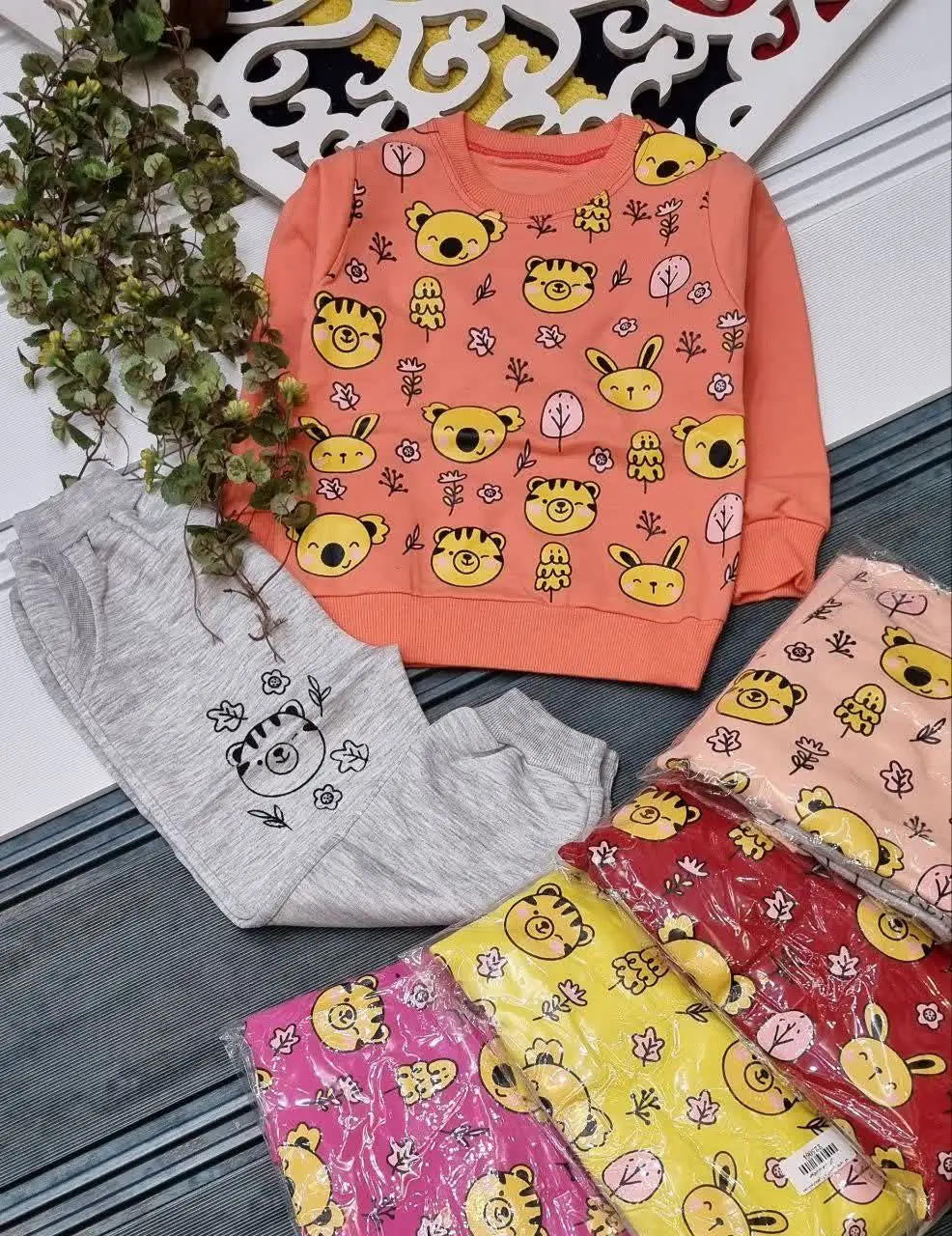 🇮🇷🧥🧶👗👚👔🎽👕👖💎
