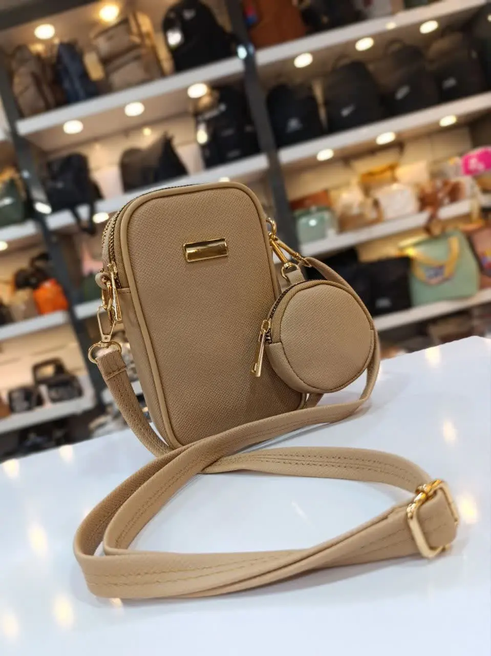 دوشی پاسپورتی دوقلو 
