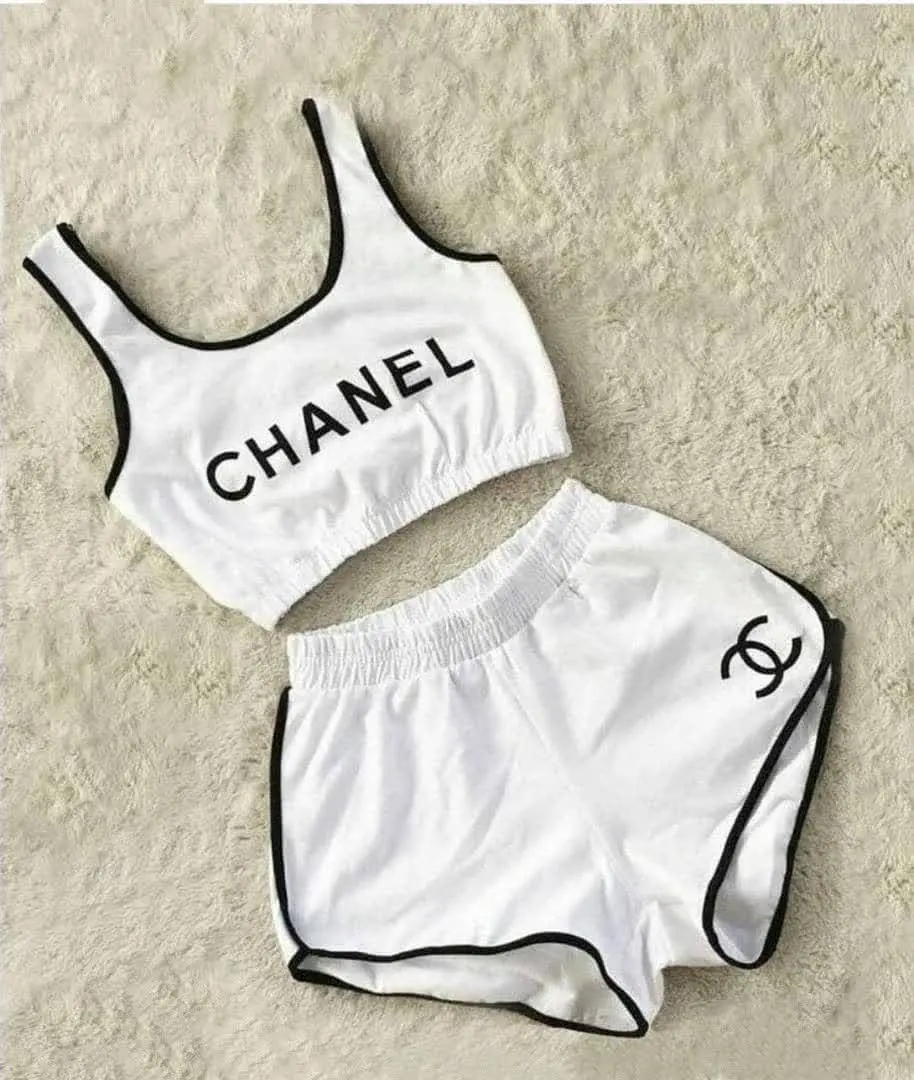 نیم تنه شورتک CHANEL 

