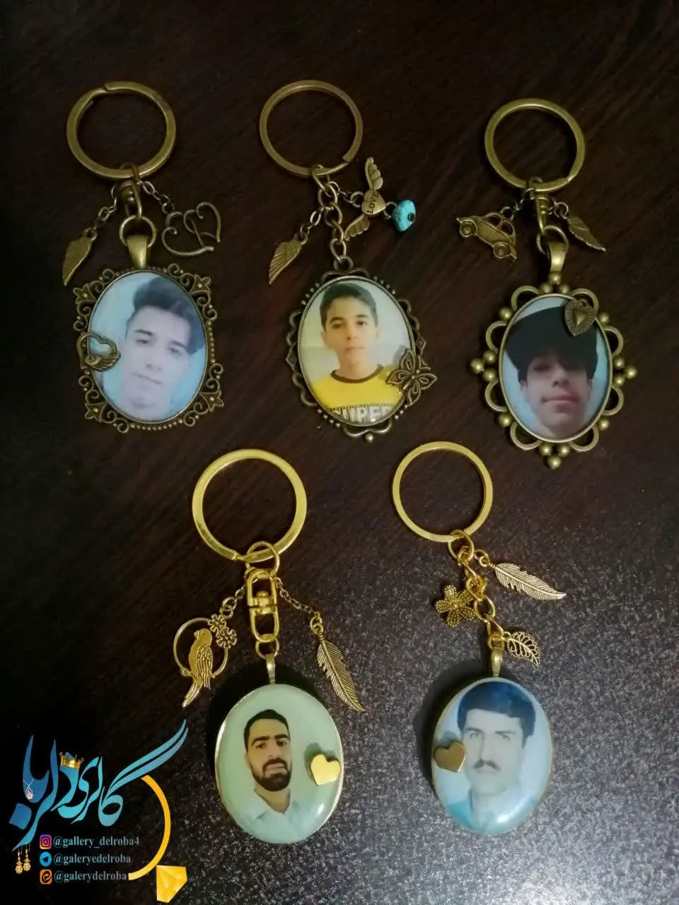 #سرکلیدی (جاسوییچی) های تک رو و دو روی رزینی؛ کاملا دستساز و اختصاصی✨
