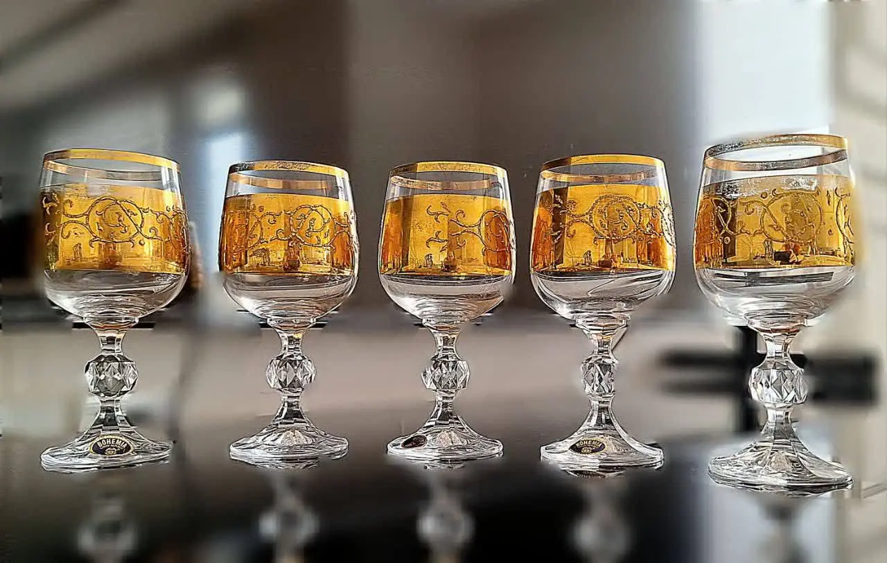 گیلاس کریستال چک 
