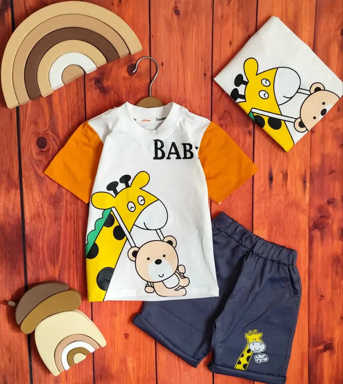 😍ست تیشرت وشلوارک خرس و زرافه، جنس تیشرت پنبه، جنس شلوارک کتان کاغذی با کیفیت عاااالی 🤌
