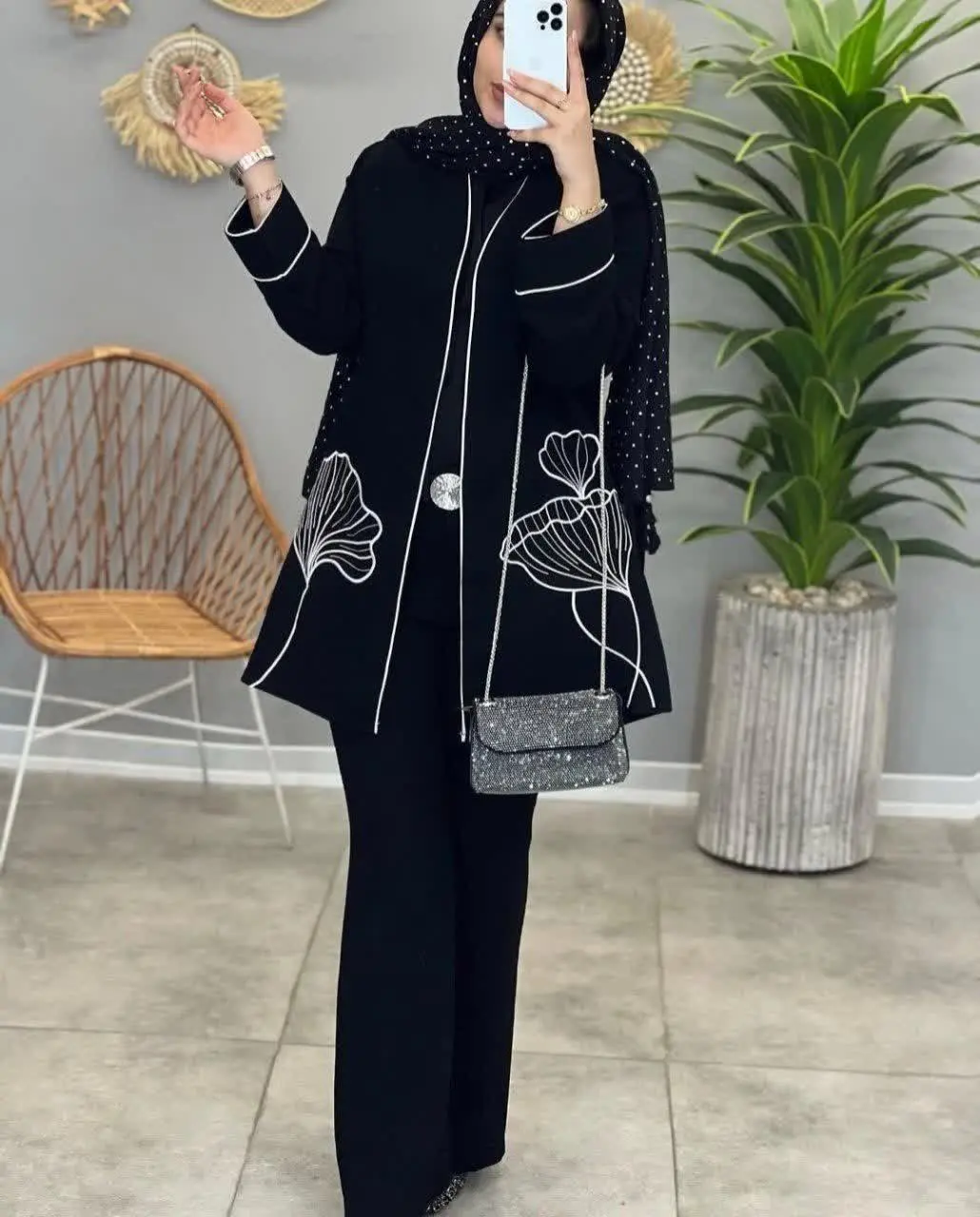 ☀️نام: مانتو کتی گل لاله
