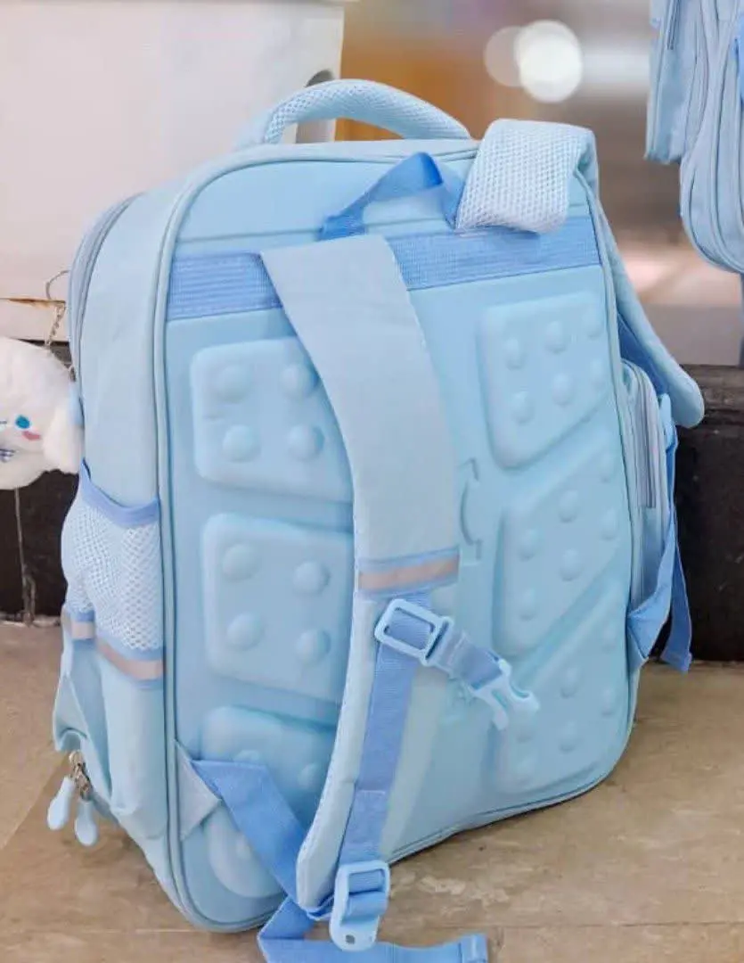 مگه میشه عاشق این کوله پشتی...