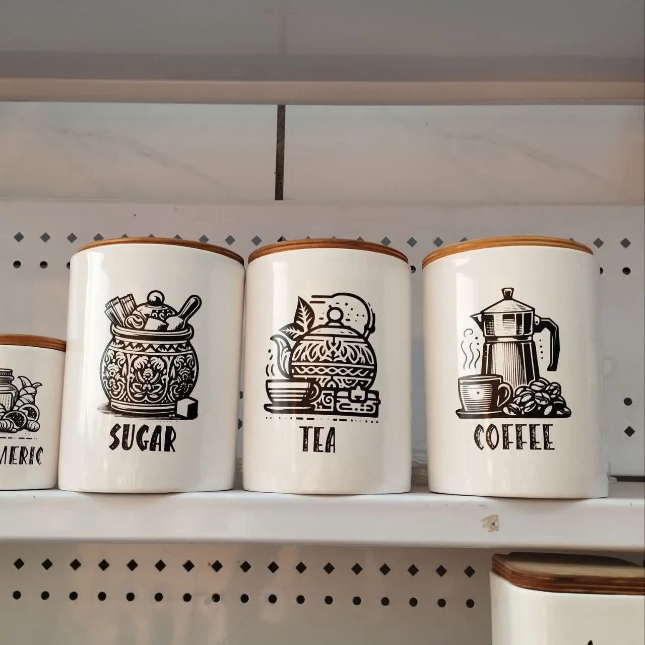 پاسماوری ۳تایی درب چوبی
