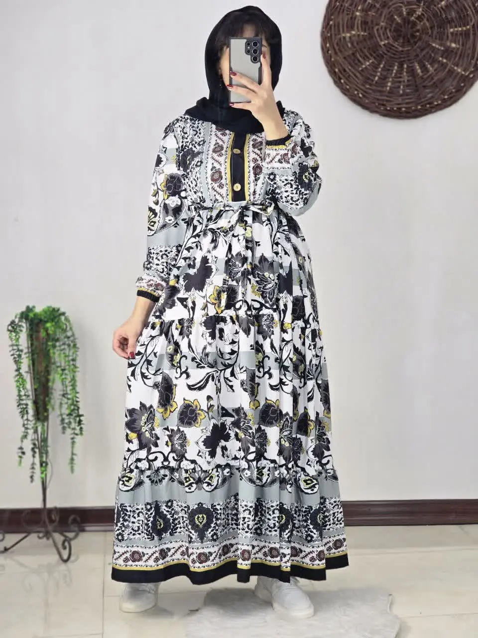 🌸 نام: ماکسی خاتون
