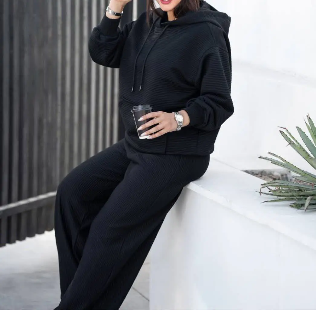 👗مدل: ست هودی و شلوار
