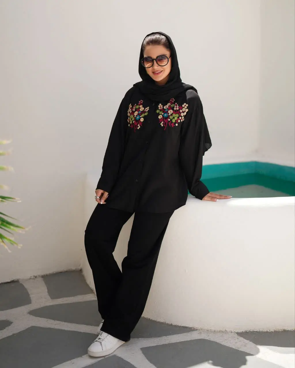 نام: مانتو گل
