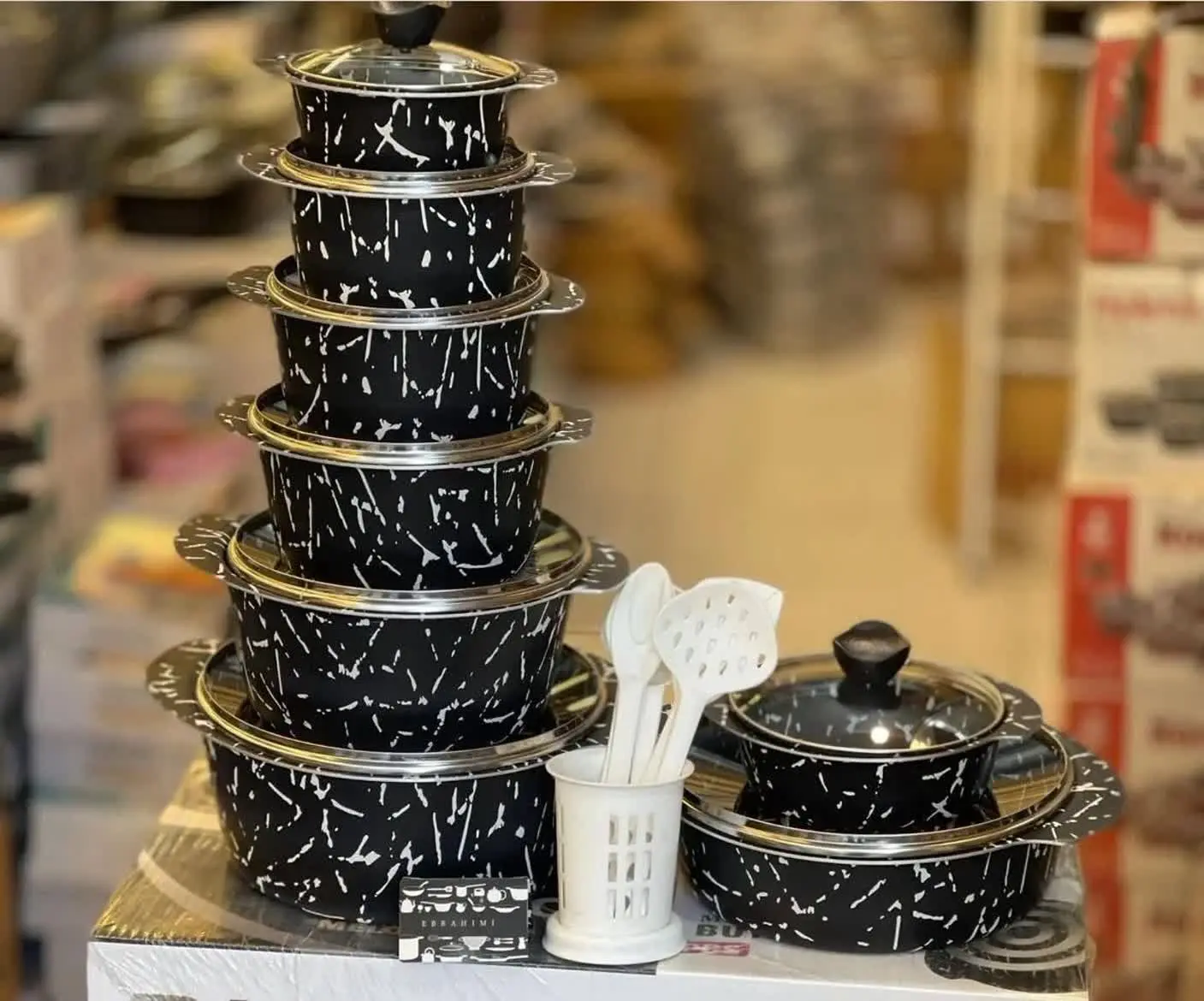 ورق ضخیم ۳ میل واقعی با دستهای یه تیکه مدل (پروانه‌ای) 
