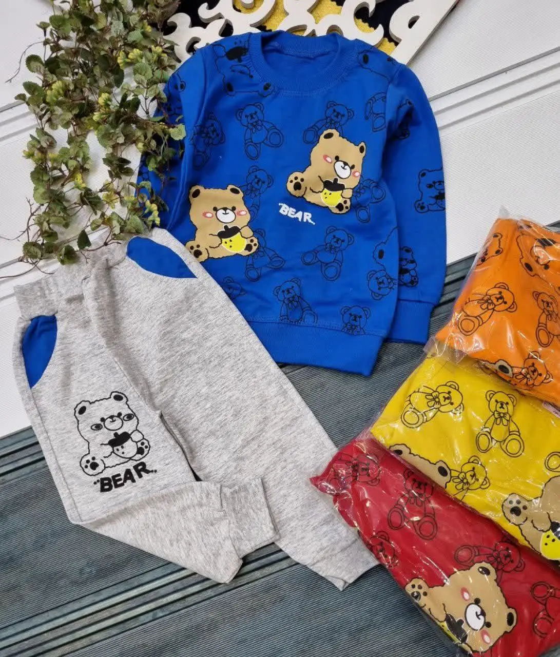 🇮🇷🧥🧶👗👚👔🎽👕👖💎
