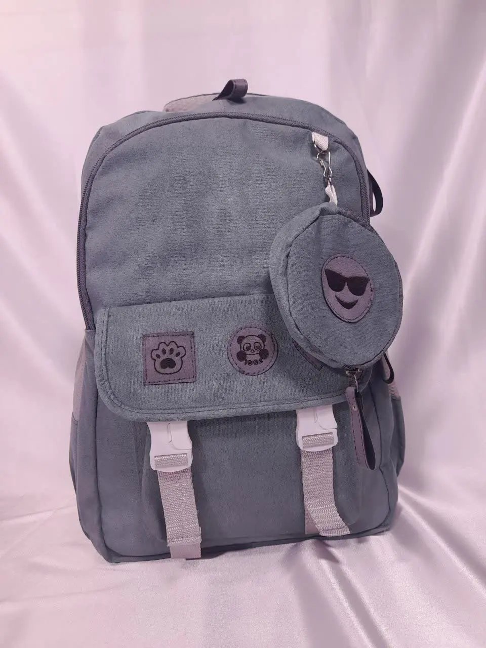 🎒 کوله مدرسه‌ای لبخند
