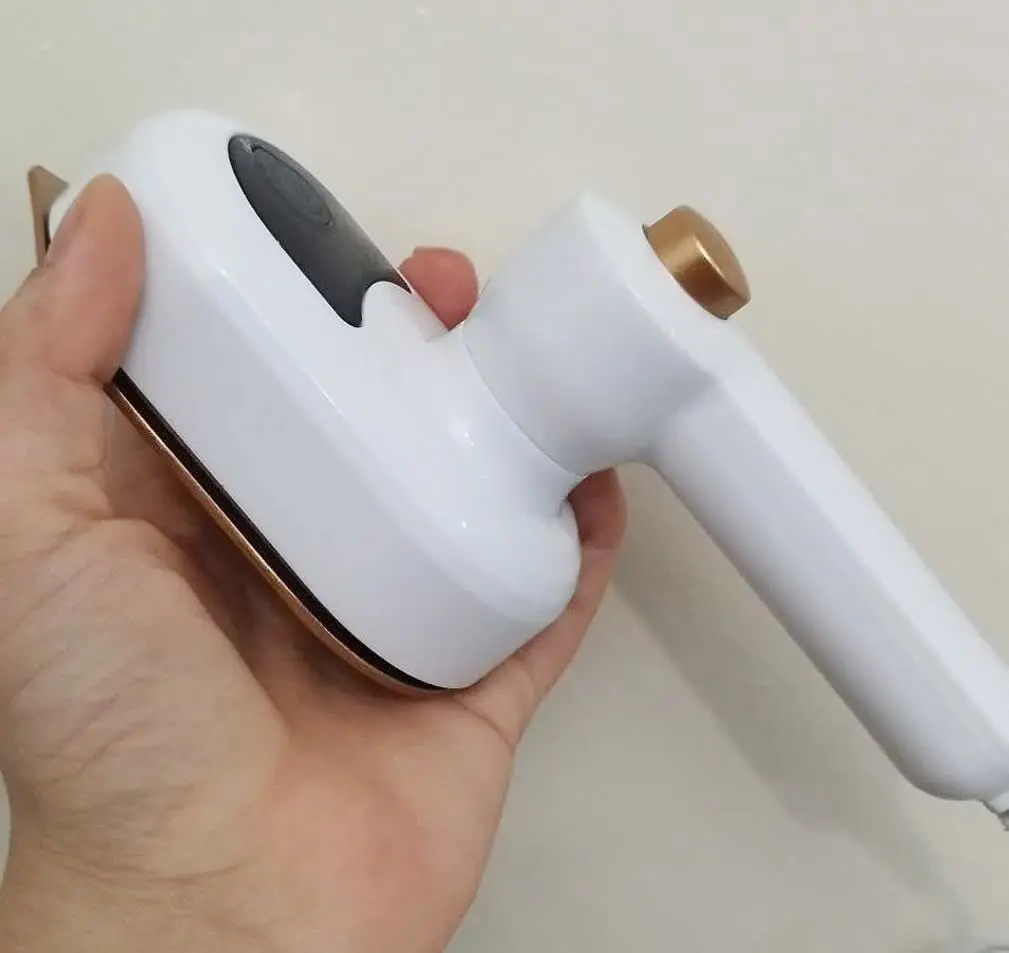 اتو بخار مسافرتی تاشو 
