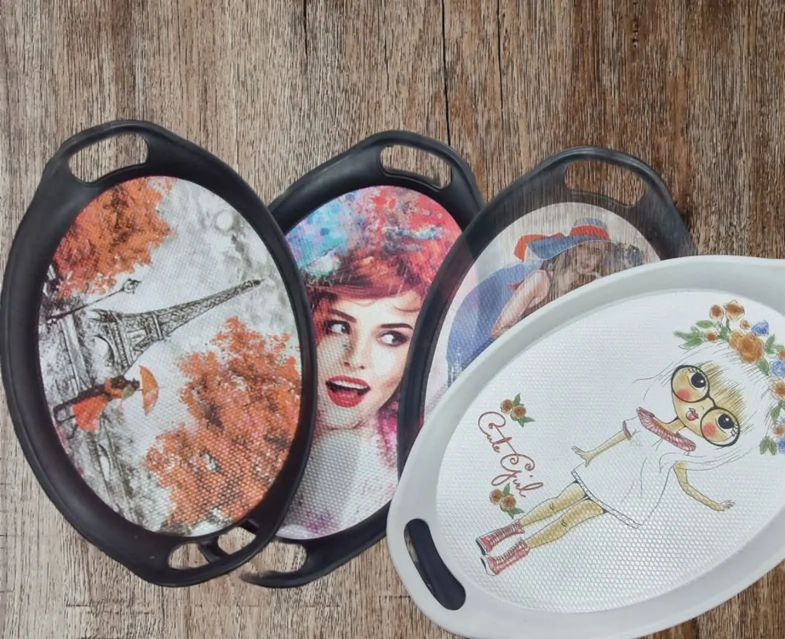 حراج انواع سینی‌های پلاستیکی جذاب😍😍
