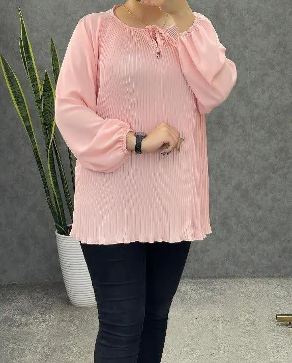 ⭕️شومیزمدل سما جلو پلیسه
