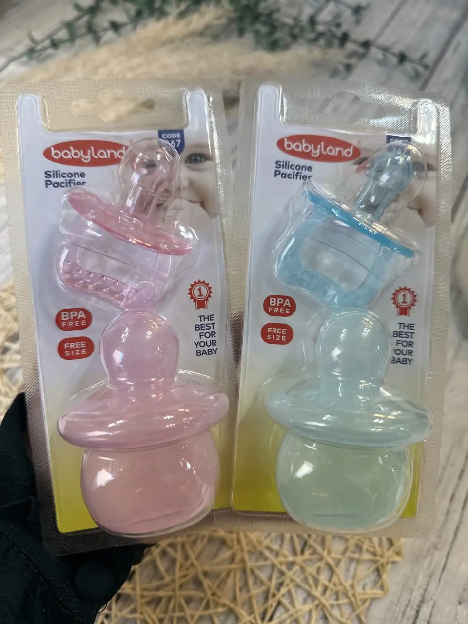 پستونک سیلیکون قاب بلیستر (بی بی لند ۳۶۷) نوزادی و کودک کد ۴۱۱۰۰۳ 
