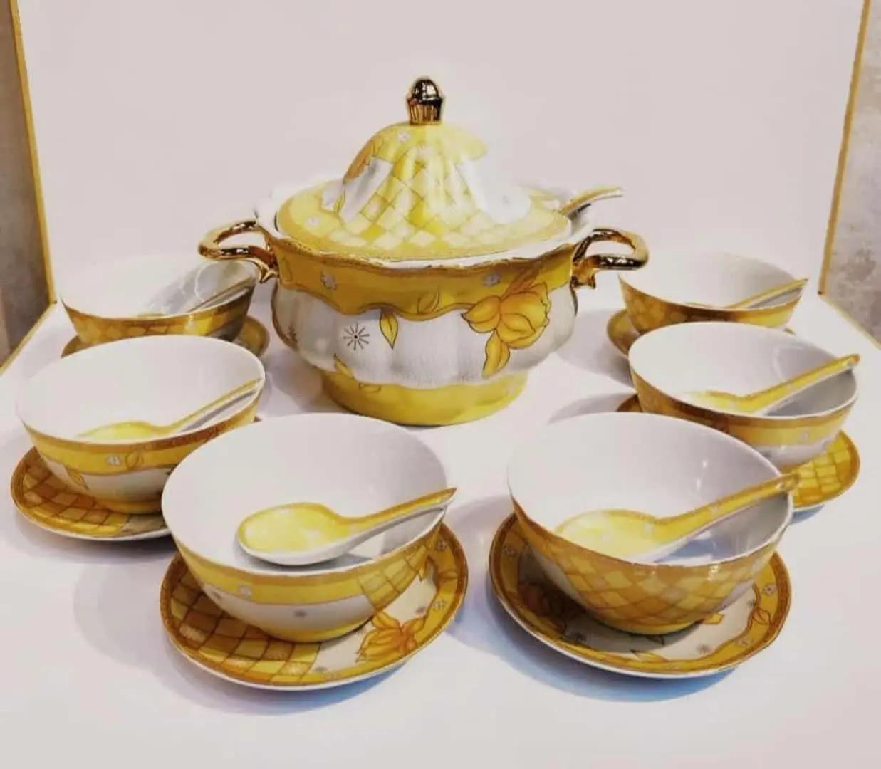 ✨سوپ خوری ۲۱ پارچه
