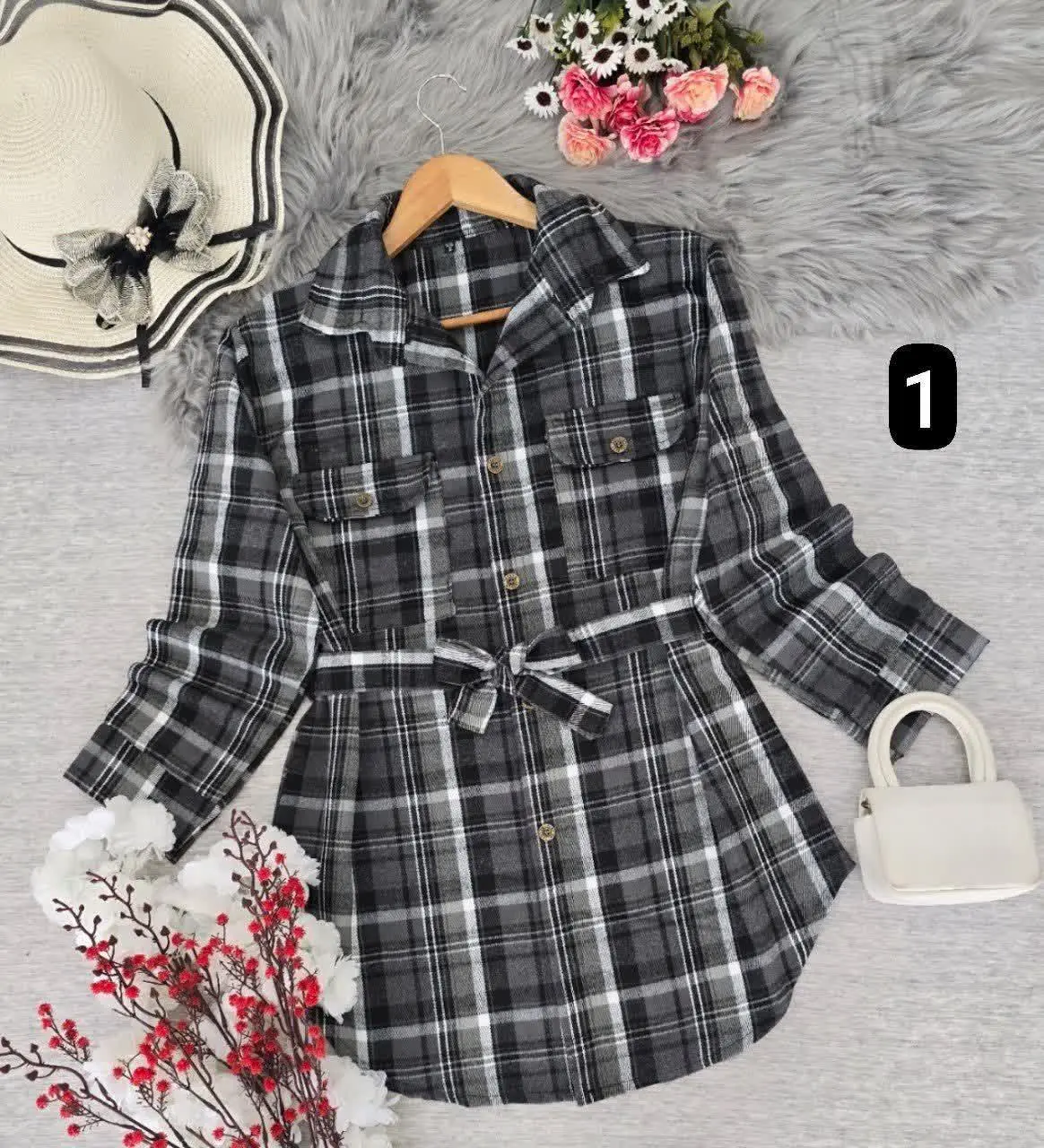 ☀️نام: شکت کمربنددار ستاره
