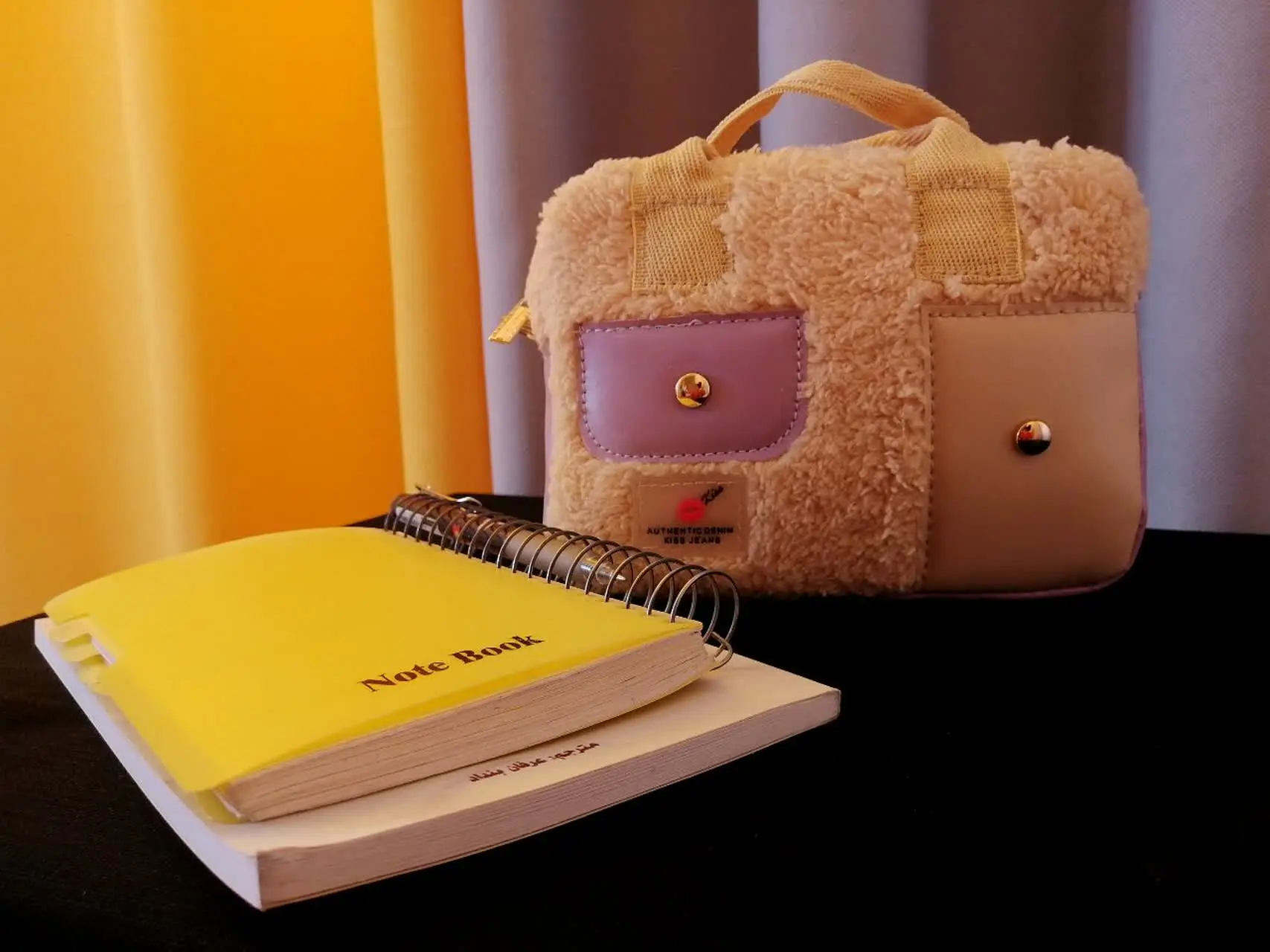 کیف بره‌ای زارا 
