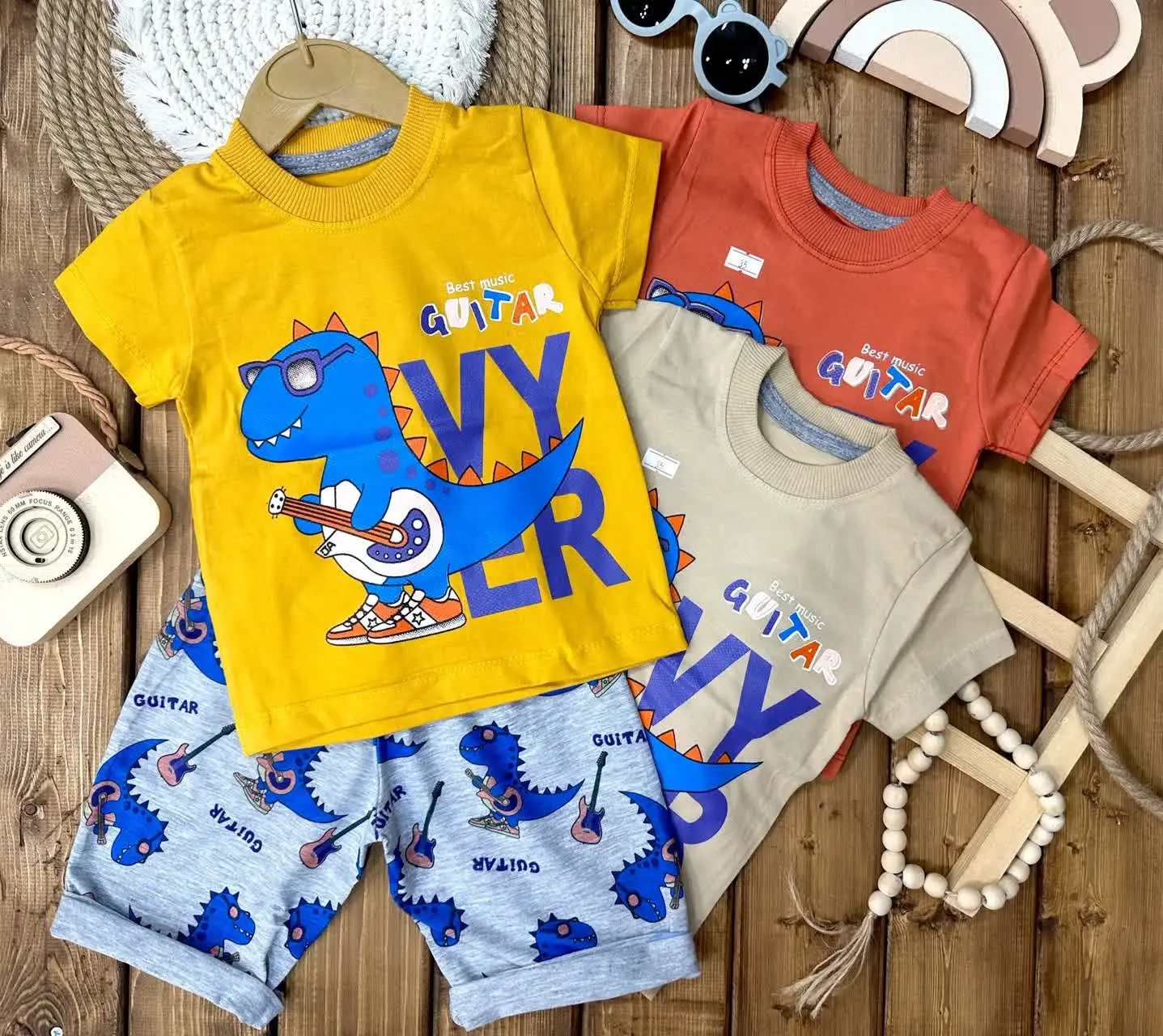 👫تیشرت شلوارک پسرانه تمام دایناسور گیتاری ✅
