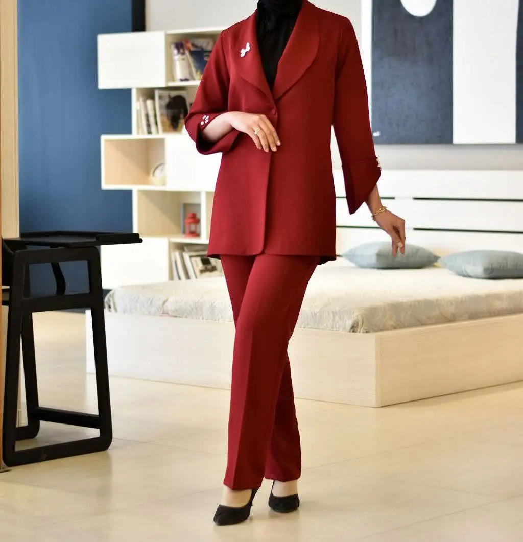 نام: کت و شلوار ثمن
