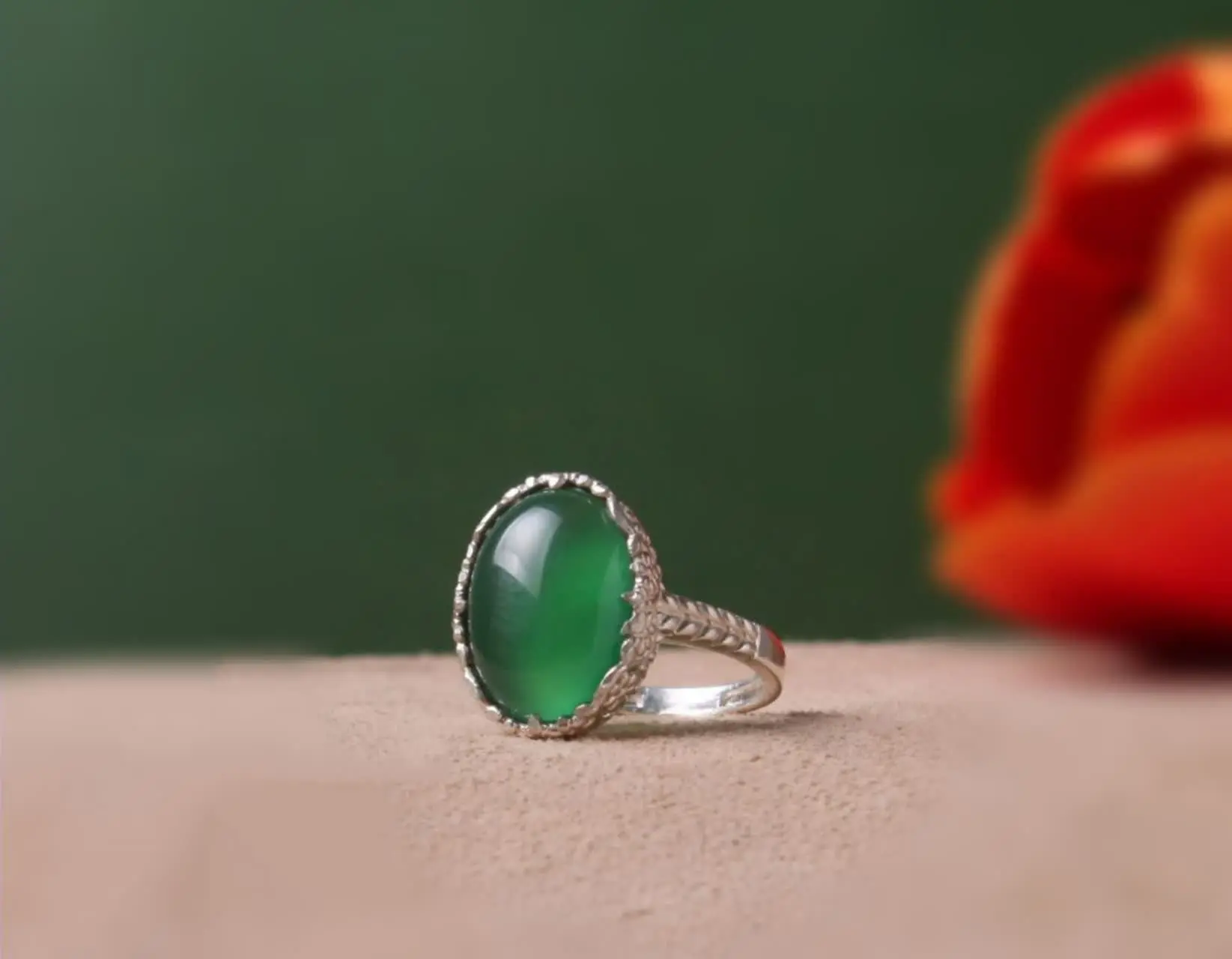 💎انگشتر عقیق سبززنانه