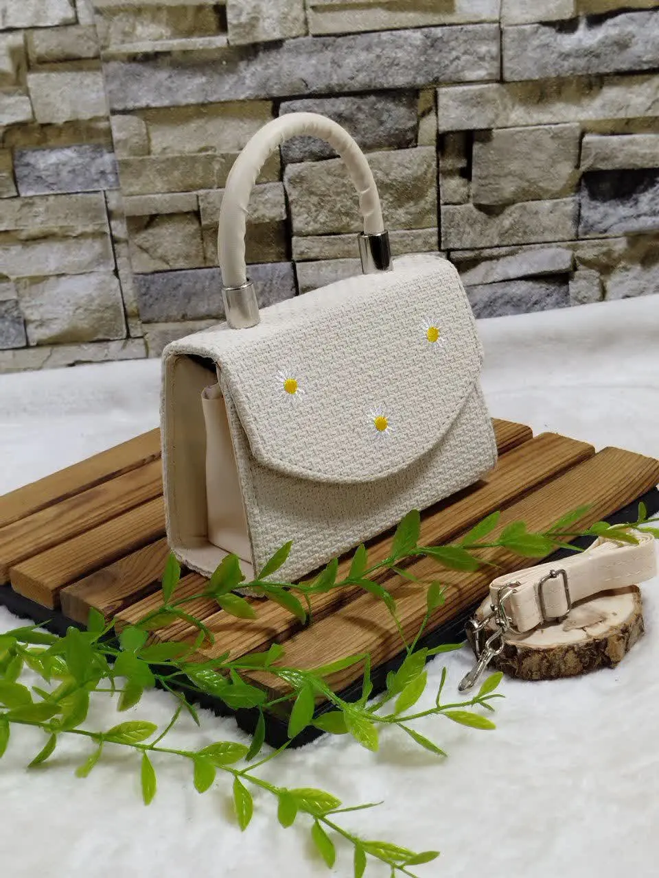 ✅ دوشی بابونه 
