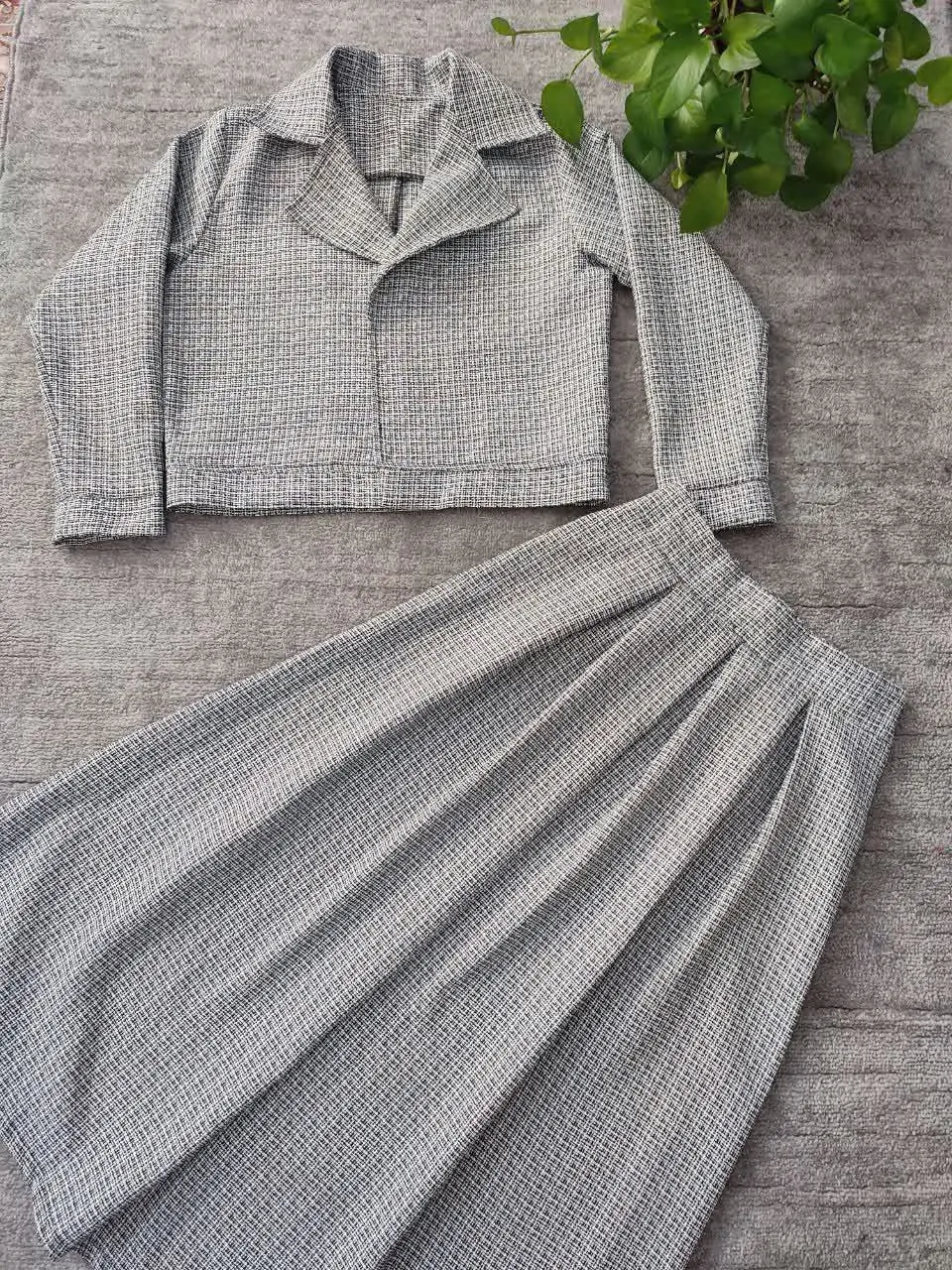 👚 نام: ست نازنین (کت و دامن) 
