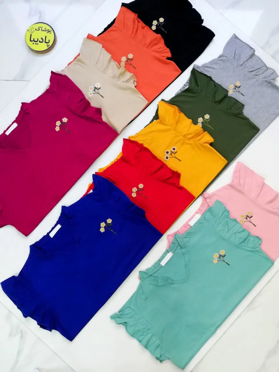 ظرافت و زیبایی این تیشرت زیباییتو دو برابر میکنه😍
