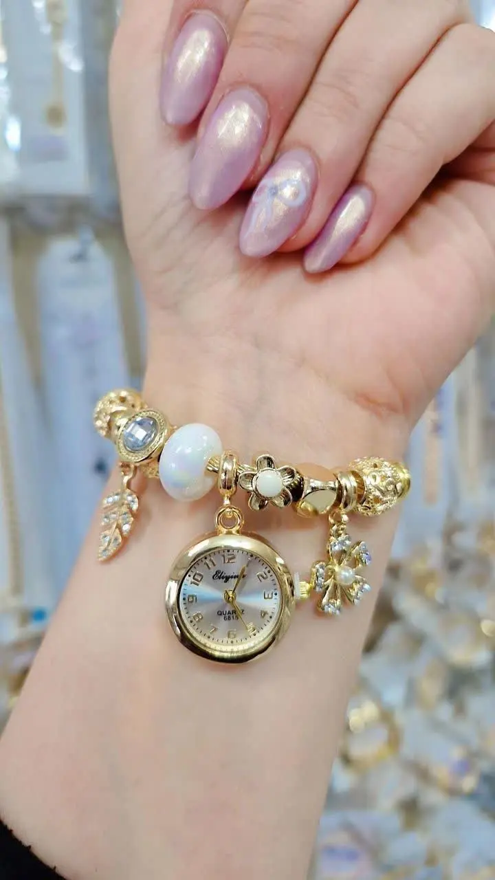 جدیدترین طرح ساعت دستبندی جذاب😍
