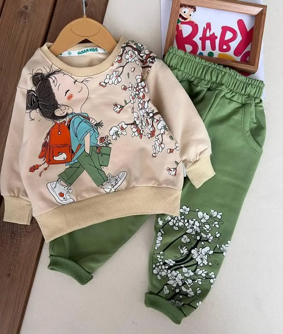 ست زیبای دختر و شکوفه 
