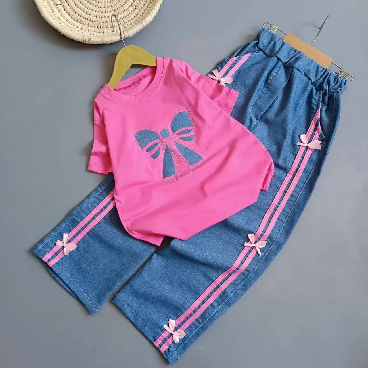 شارژ مجدد در دورنگ جذاب 🫰
