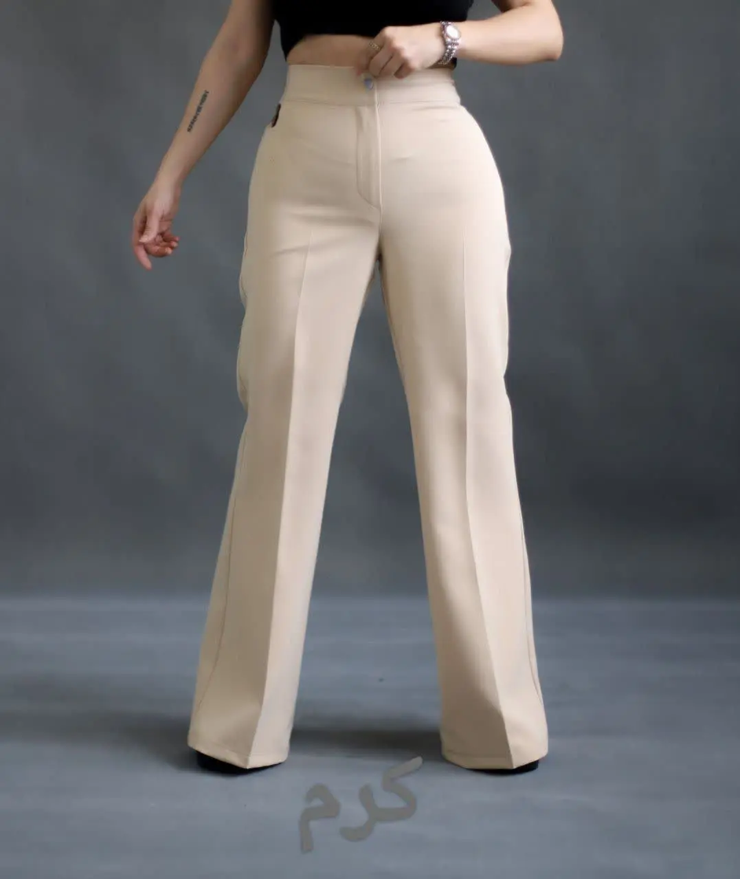 🌈رنگ بندی: مشکی , کرم , طوس...