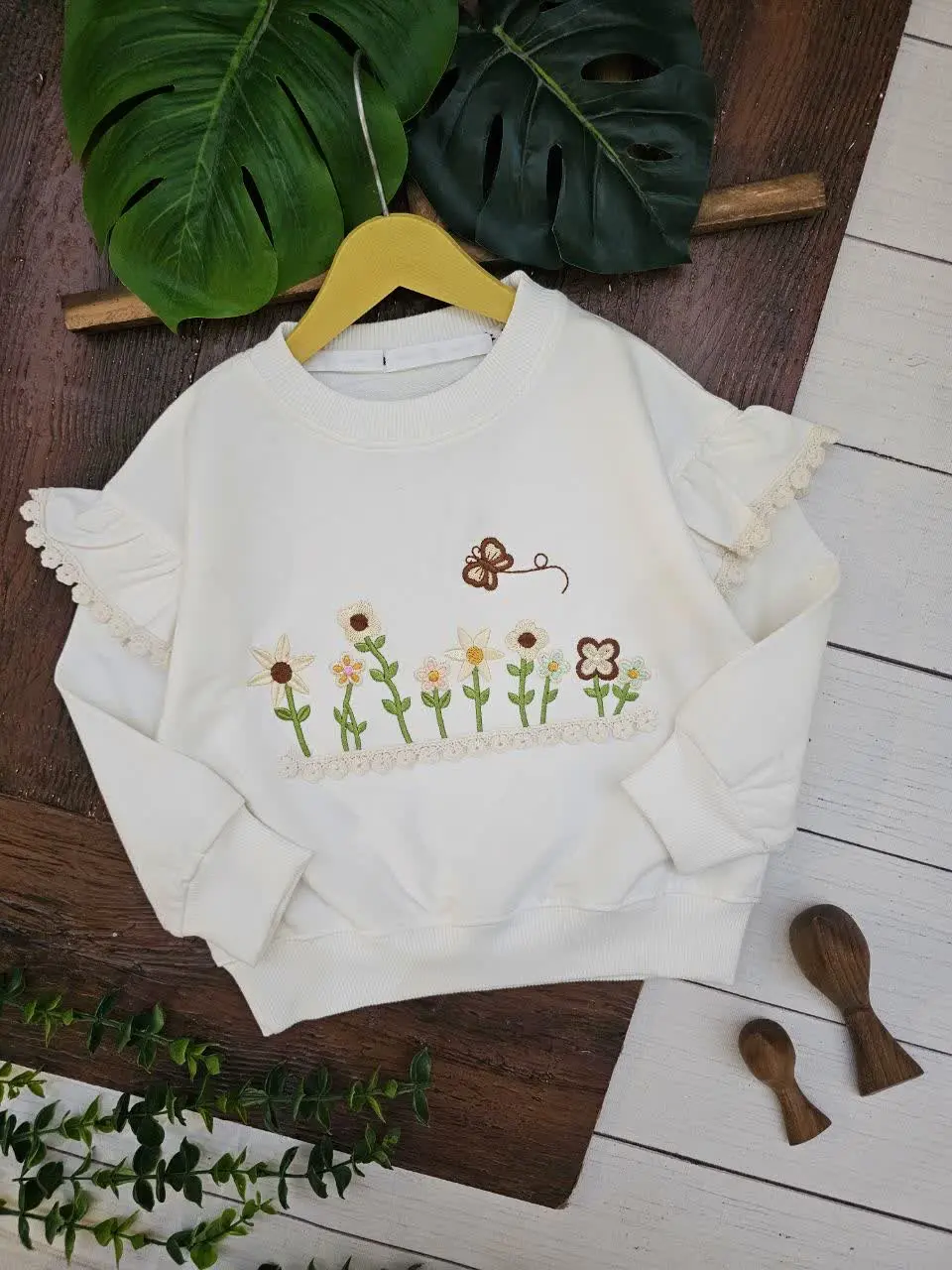 بلوز گلدوزی پروانه
