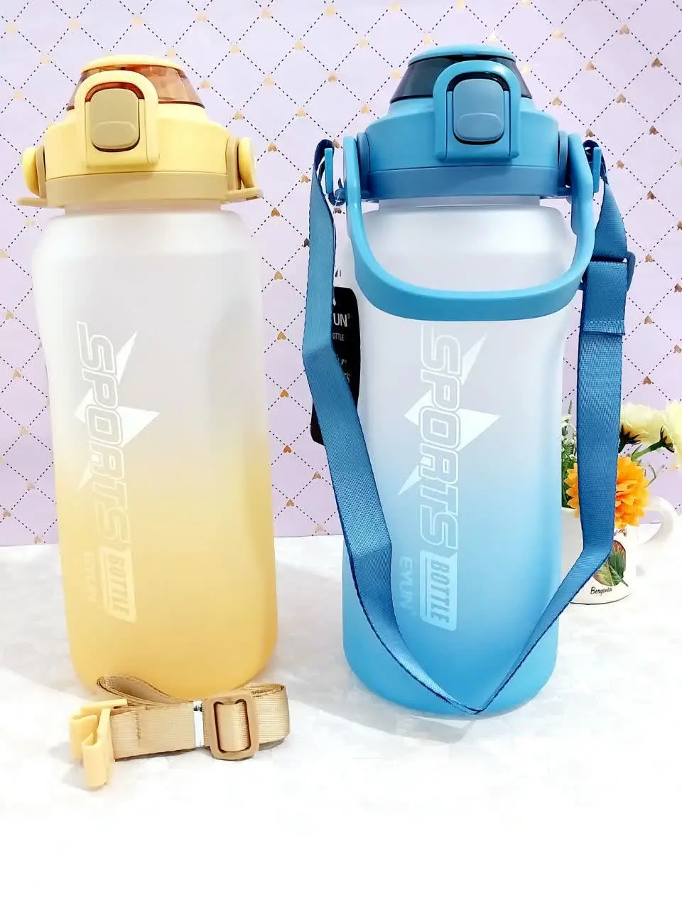 فلاسک نی دار ۲لیتر جنس عالی
