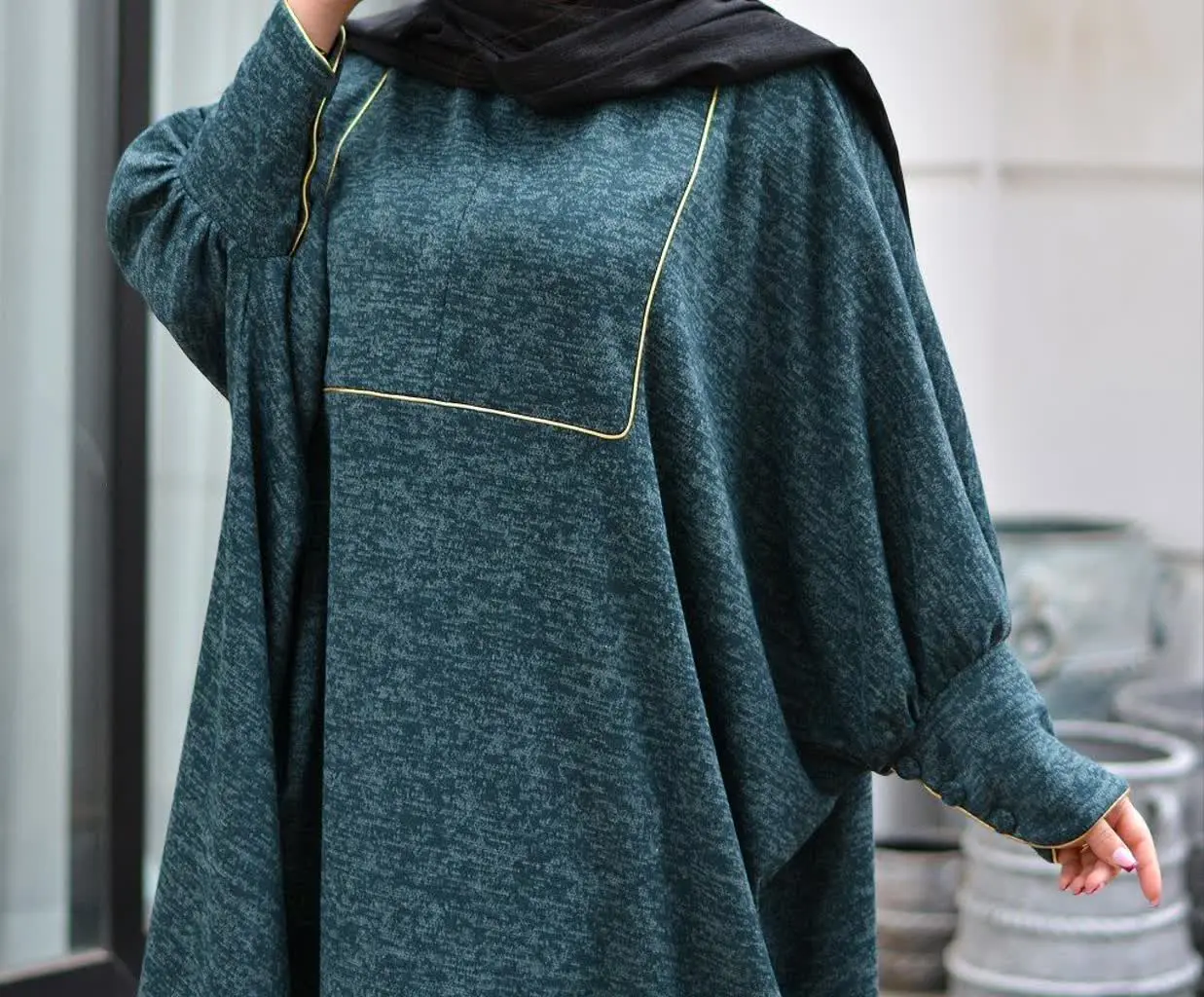 نام: مانتو عبایی پاییزه آریا
