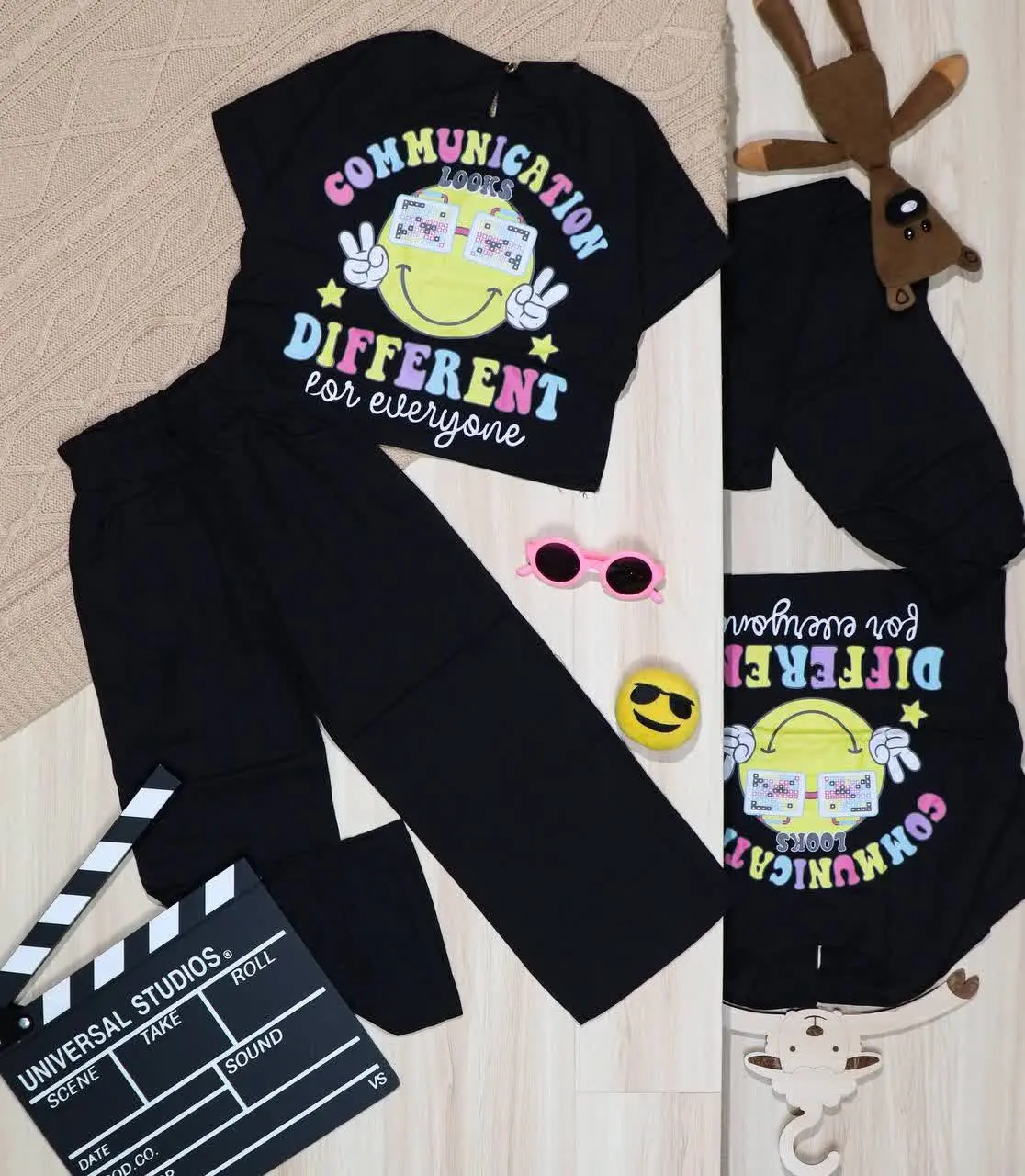 👫کراپ و شلوار مشکی دنیم ایموجی لبخند 👫
