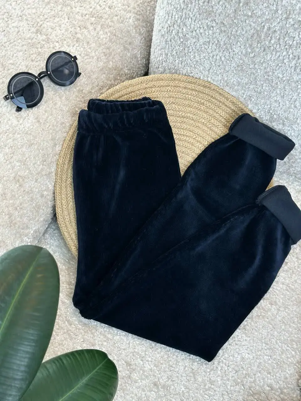 🌺 شلوار مخمل دخترانه مناسب...