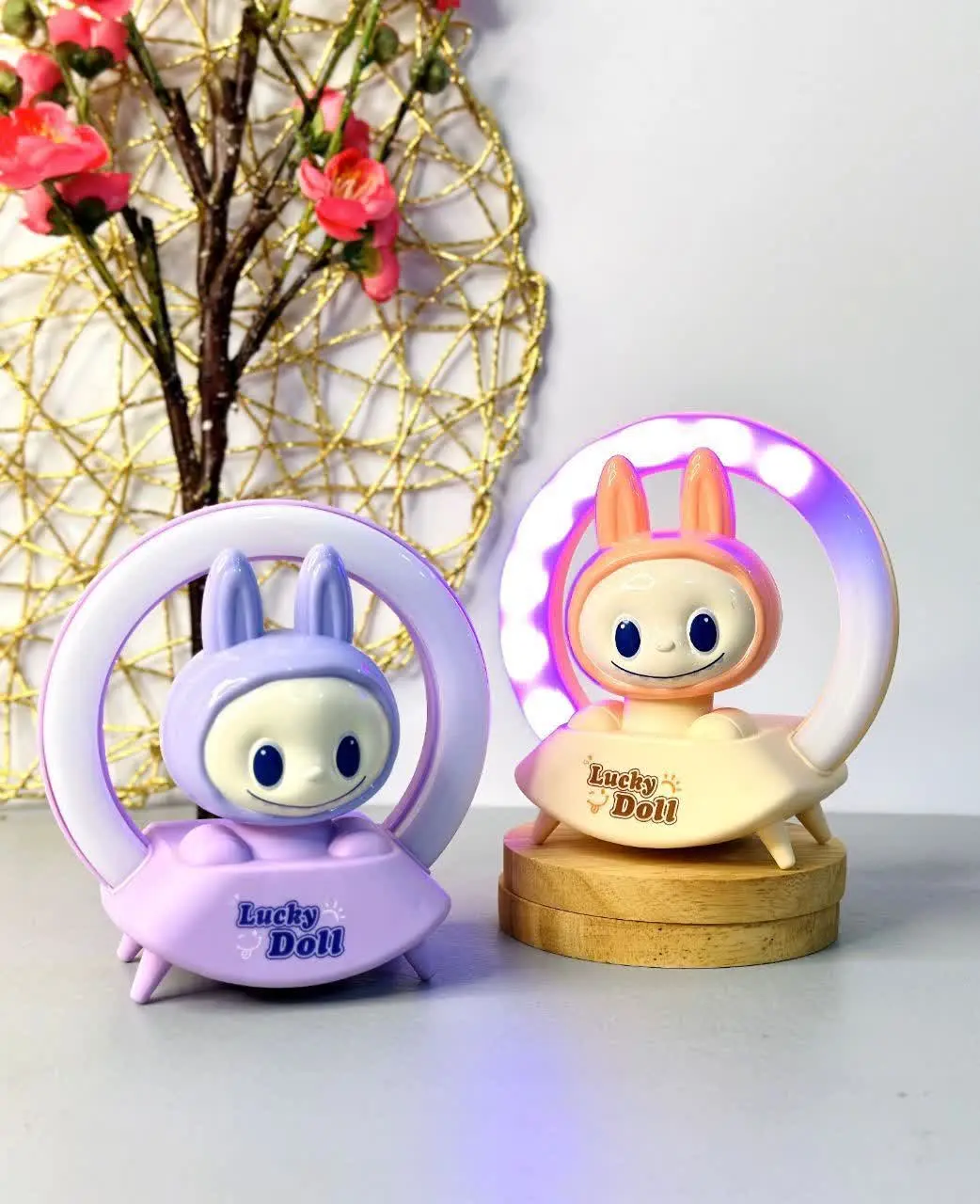 💥چراغ مطالعه رینگ لبوبو💥