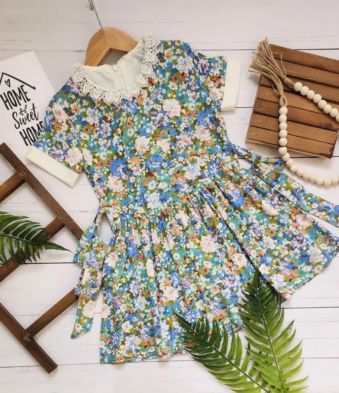 آخ که چقدر این پیراهن مون دلبره😍😍
