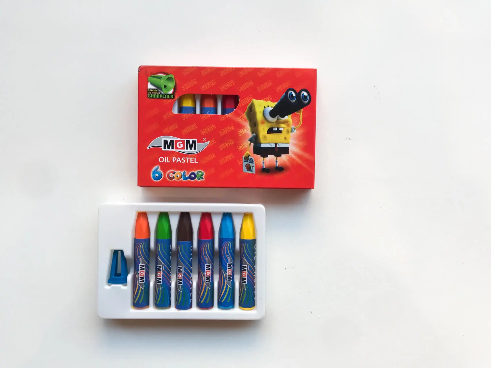 مداد شمعی ۶ رنگ برند ام جی ام 😍
