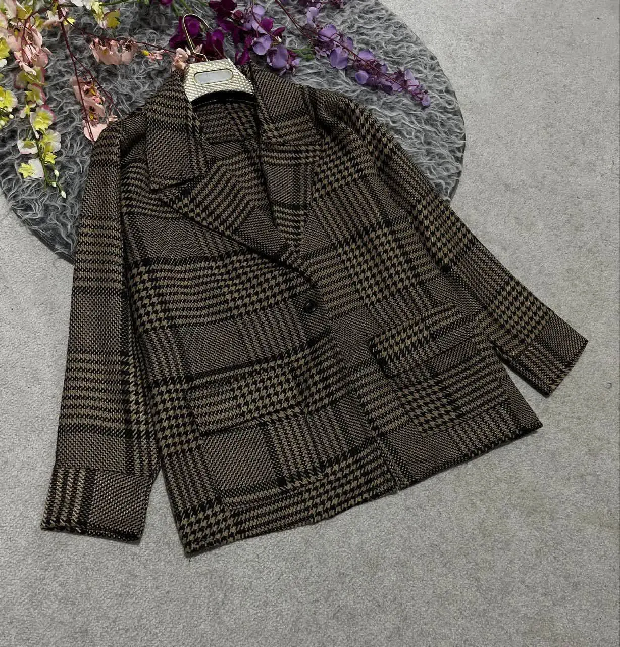 👚 نام: مانتو کتی اوین
