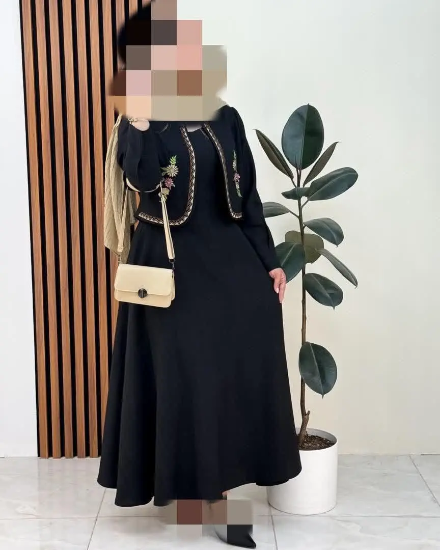 نام: کت و سارافون گلدوزی
