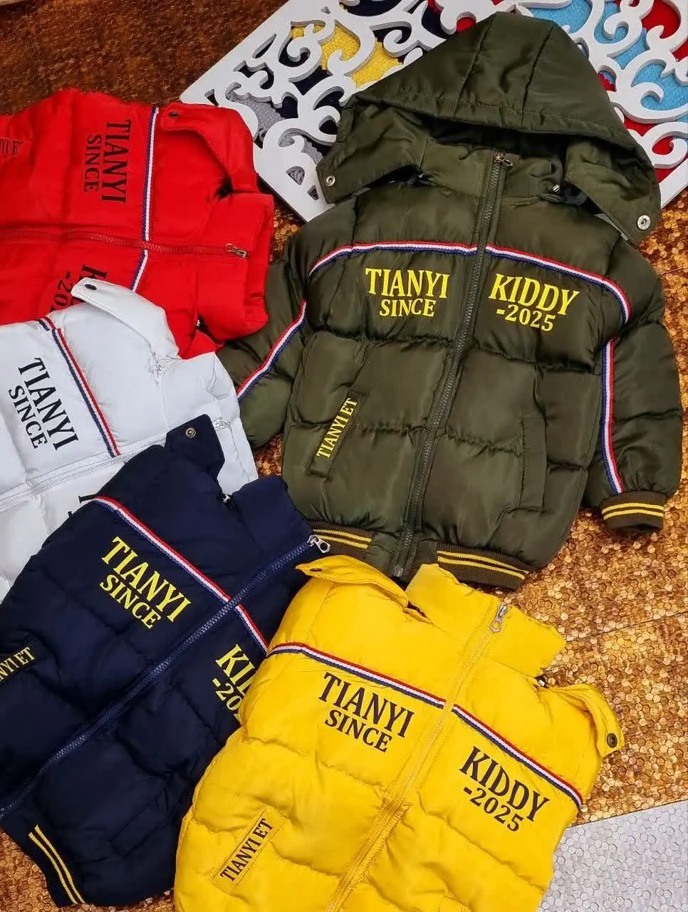 🇮🇷🧥🧶👗👚🎽👕👖👔💎
