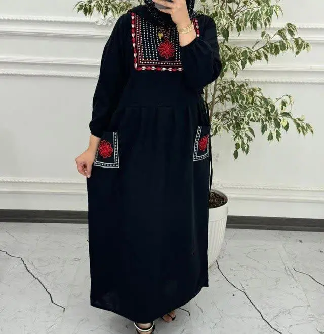 #پیراهن لینن گلدوزی سنتی🖤
