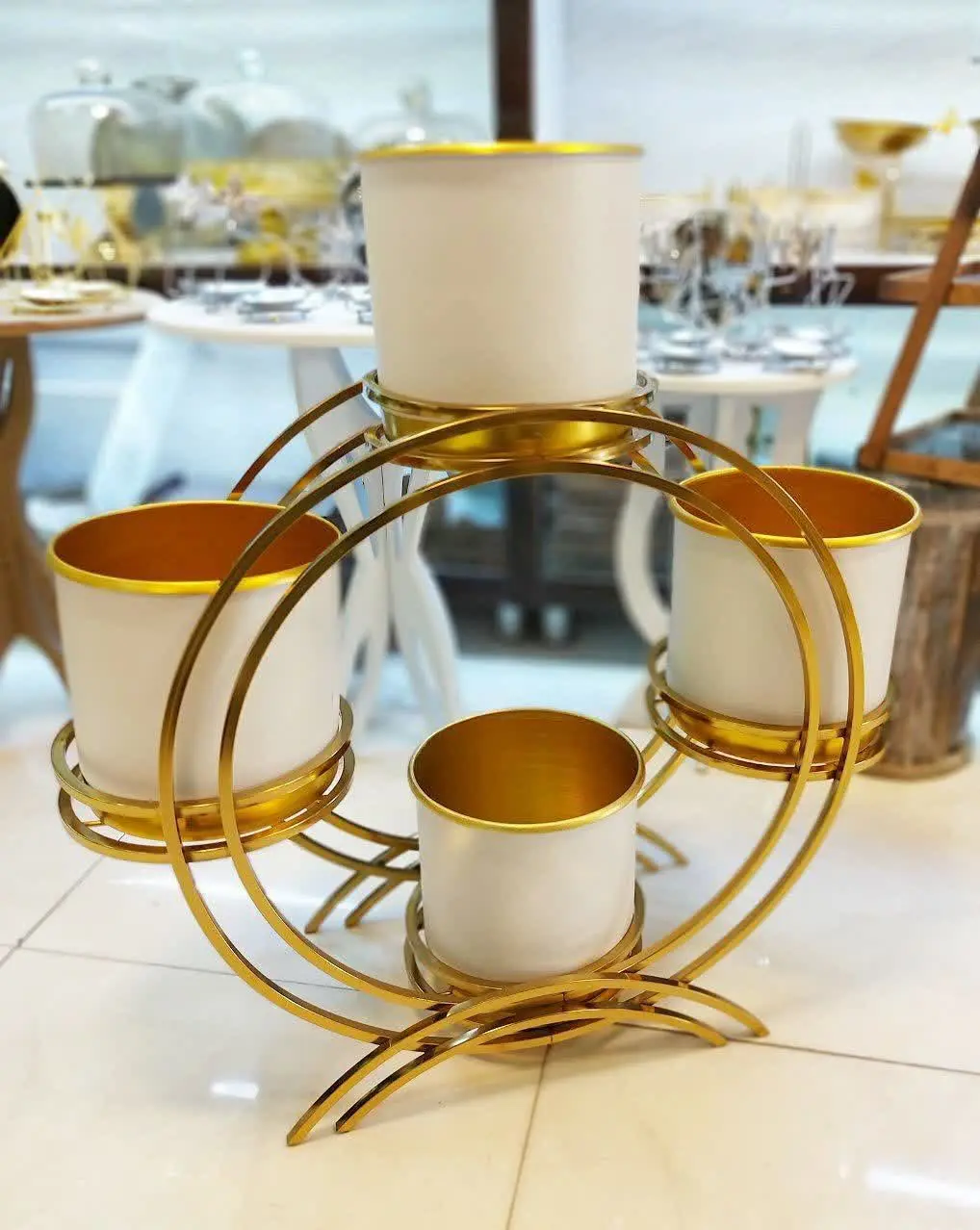 ☄️⚡️استند گرد ۴خانه
