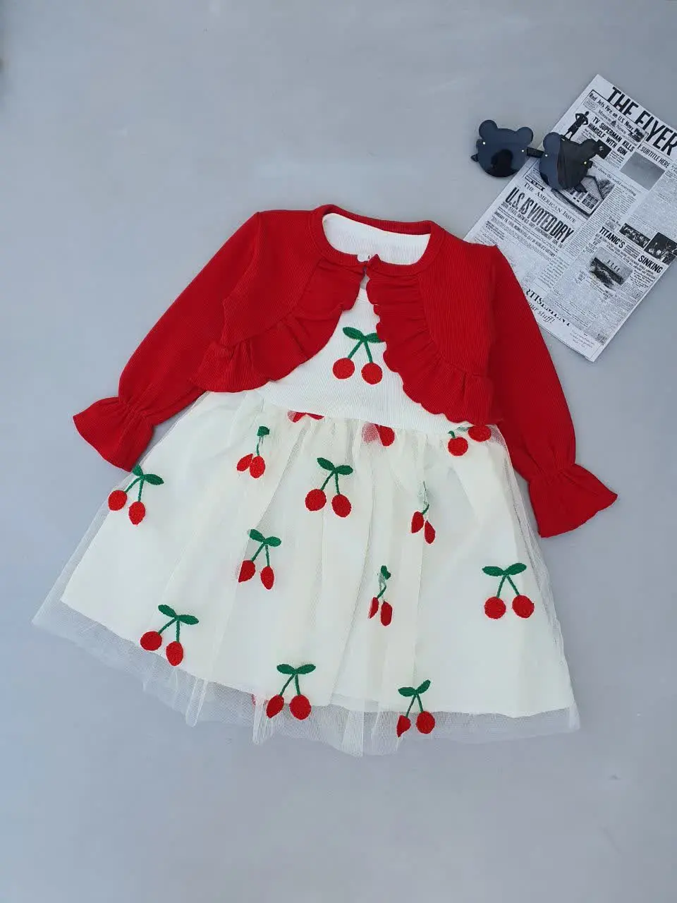 ست دو تیکه گیلاسی با کت پنب...