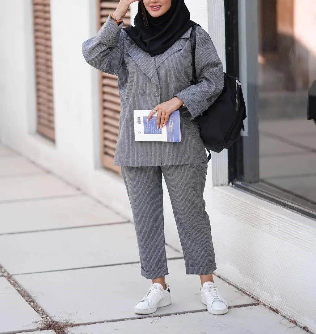 📌مدل: هلناز 
