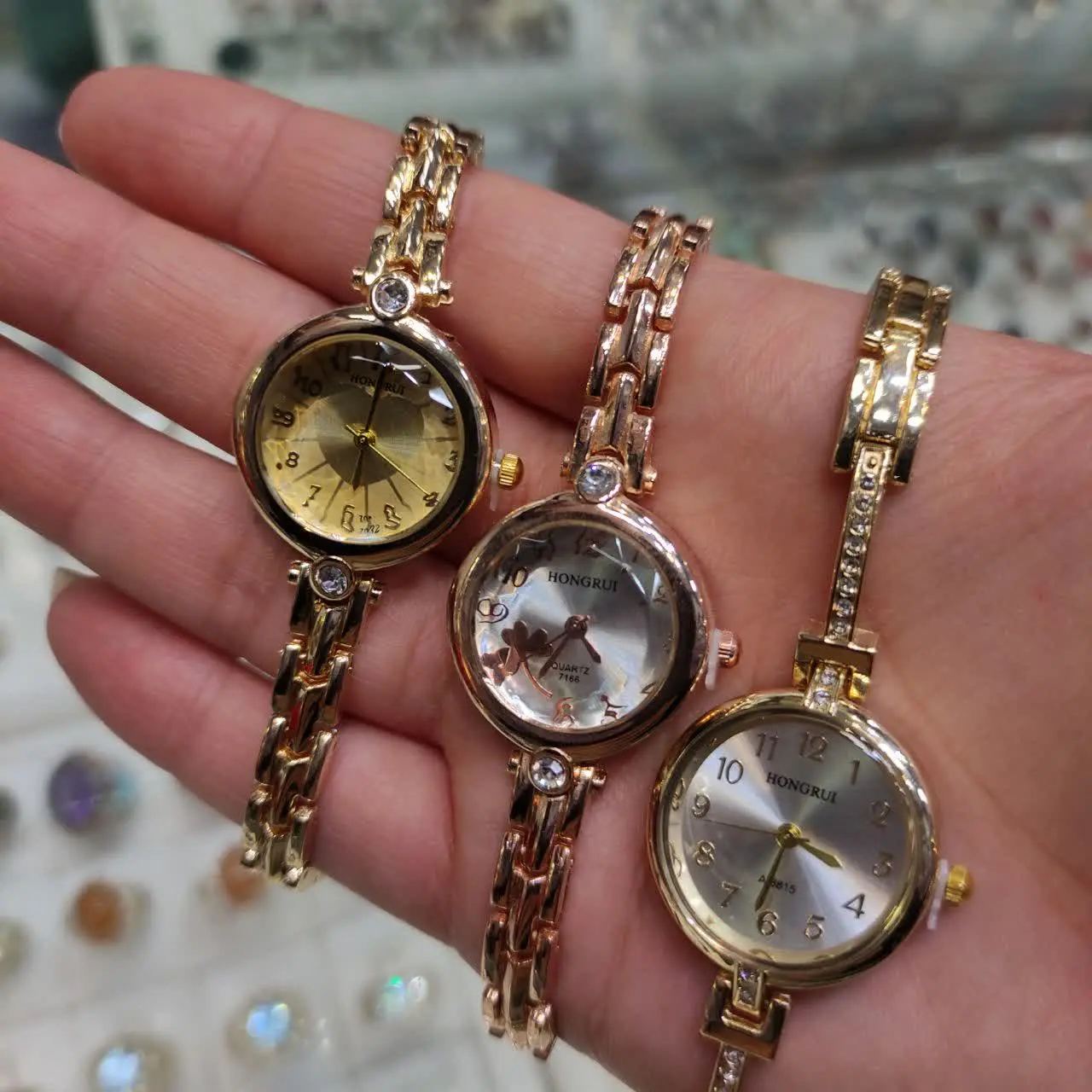 ⌚#ساعت_مچی hongrui
