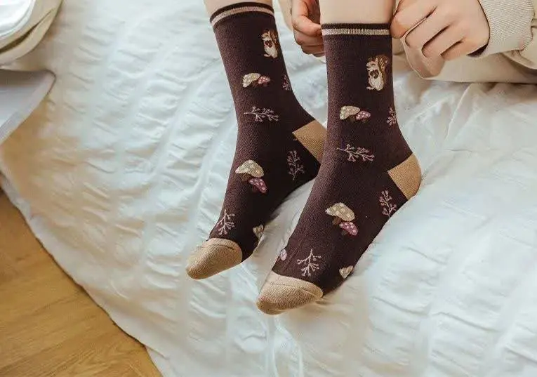 جوراب ترکیبی زنانه طرح سنجاب 🐿🐿🐿
